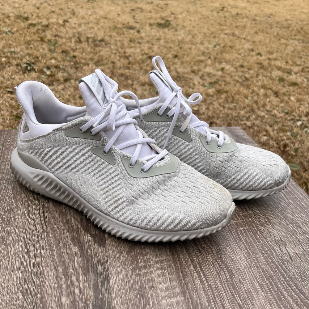 Men’s Adidas Alphabounce Gray Athletic Sneakers
